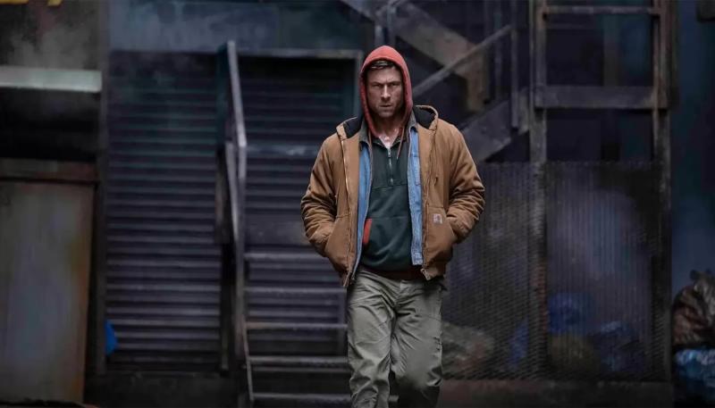 Премьера триллера «Бегущий человек» с Гленом Пауэллом перенесена