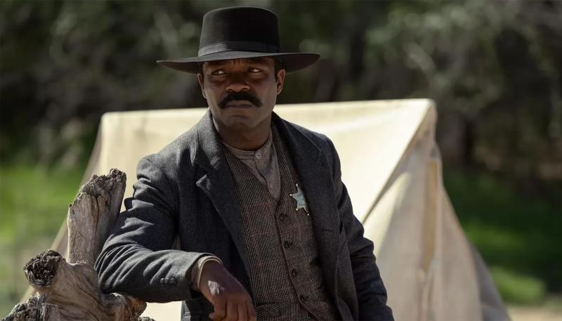 Дэвид Ойелоуо сыграет Джона Сильвера в "Острове сокровищ"