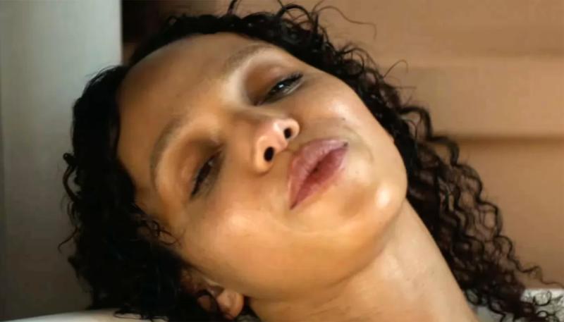 Звезда фильма «Ворон» подала в суд на актера Шайю ЛаБефа