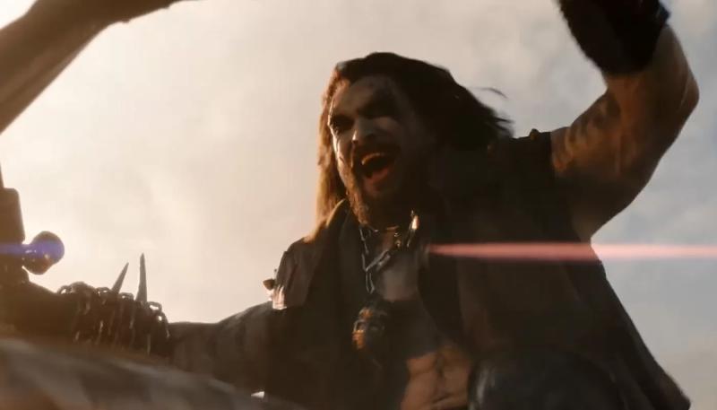В трейлере «Супергерл» показали Лобо Джейсона Момоа в действии